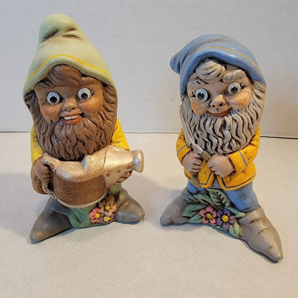 Vtg Pair Ceramic Garden Gnomes 5.5" Tall Boho 1970's Googly Eyes Hand Painted - Picture 1 of 12